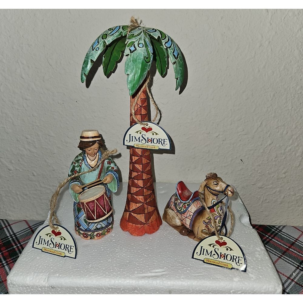 Heartwood Creek "Let Heaven & Nature Sing" Holiday Nativity Set Figurine Decor